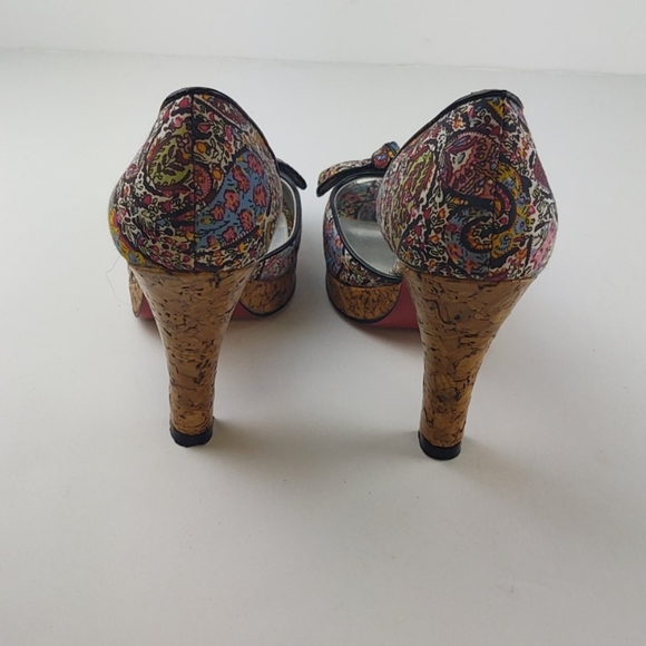 Unlisted by Kenneth Cole Paisley Peep Toe Heel 8.5 - Picture 5 of 7